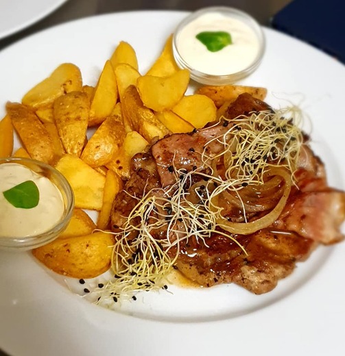steak z krkovice.jpg
